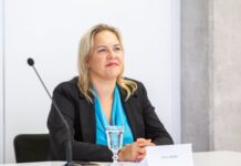 Par Rīgas domes deputāti kļūst Inna Djeri