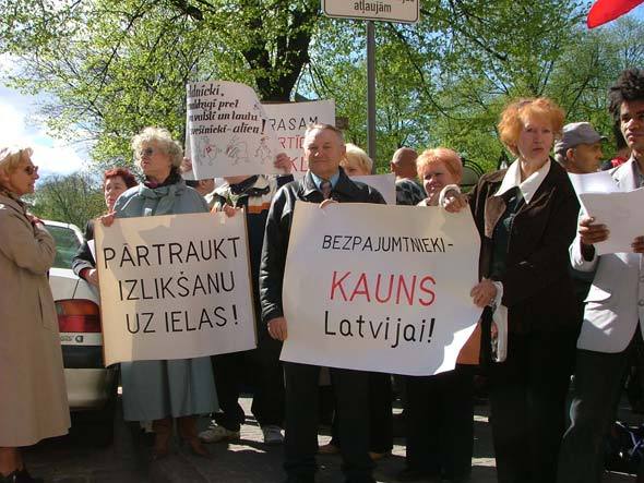 fs_0_1455744940_1860