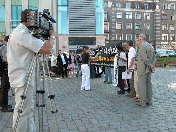 fs_0_1455744957_1842