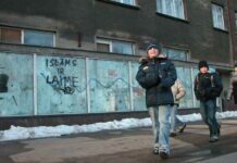 Запад есть Запад, Восток есть Восток…