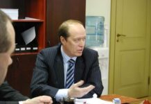 «Сядем рядком, поговорим ладком», сказал посол России на встрече во фракции ЗаПЧЕЛ