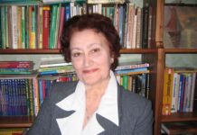 Динозавры щиплют травку