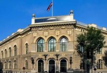 «Повторяю в сотый раз — лат не девальвируем!»