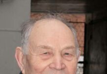 «Ребята, запомните, мы встречали Новый год, дуя в печку!»