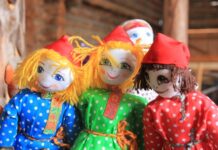 Русский союз Латвии проводит Масленицу