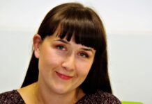 Евгения Крюкова: «Как правильно читать предвыборную программу Согласия?» Евгения Крюкова: «Как правильно читать предвыборную программу Согласия?»