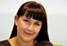 Евгения Крюкова: Русские должны заново обрести свою исторически законную нишу в Латвийском обществе Евгения Крюкова: Русские должны заново обрести свою исторически законную нишу в Латвийском обществе