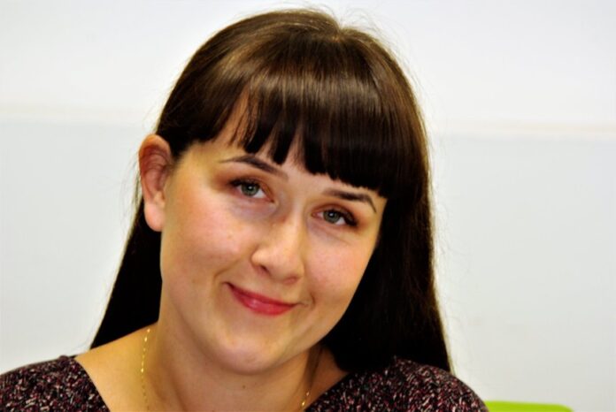 Евгения Крюкова: Русские должны заново обрести свою исторически законную нишу в Латвийском обществе Евгения Крюкова: Русские должны заново обрести свою исторически законную нишу в Латвийском обществе