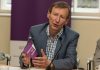 ЧТОБЫ ПОМНИЛИ.  ЮРИЙ ПЕТРОПАВЛОВСКИЙ:  “ЕСТЬ ЛИ БУДУЩЕЕ У ЕВРОСОЮЗА?”