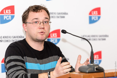 Николай Харламов