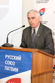 Виктор Гущин