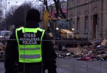 В РИГЕ НА УЛ. МЕЛНСИЛА, 2 ВЗОРВАЛСЯ ДОМ. ЧТО ДАЛЬШЕ?