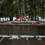 Мемориал освободителям и Героям Советского Союза в Крустпилсском парке в Екабпилсе