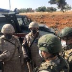 Российские и турецкие военные во время совместного патрулирования в провинции Идлиб в Сирии
