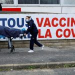 Призывы к вакцинации во Франции