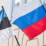 Флаги Эстонии и России