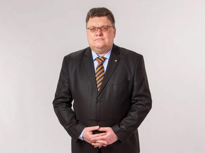 Дмитрий Рыбников1