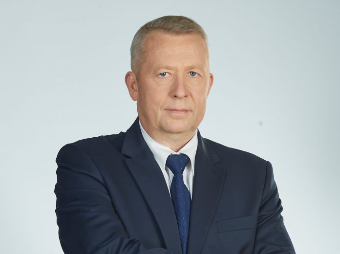 Игрь Мельников
