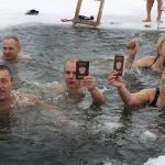 Купание в проруби