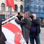 Ринкевич участвует в снятии официального флага Белоруссии