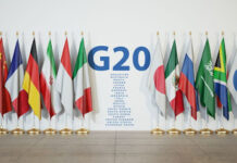 МИНИСТРЫ G-20 ИЩУТ ЗАНАЧКУ БАЙДЕНА