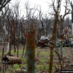 Линия разграничения в Донбассе разделяет позиции украинской армии и пророссийских сил Фото Анатолия Степанова