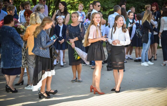 Rezekne,,Latvia,-,September,1,,2018:,Primary,School,Children,With