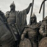 Памятник Александру Невскому на Чудском озере