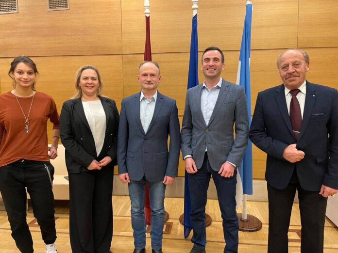 269812778_468248991323058_8468286376746148507_n