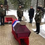 Перезахоронение генерала Якунина в Мадоне