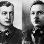 Тухачевский (слева) и Ворошилов